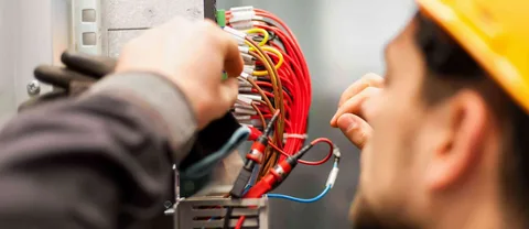 Best Electricians for Your Home Electrical Services